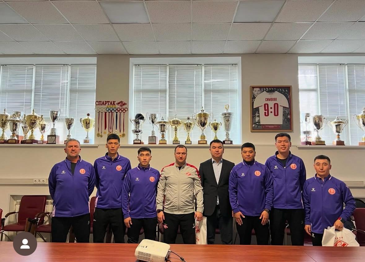 Профессиональная стажировка тренеров СДЮСШОР №8